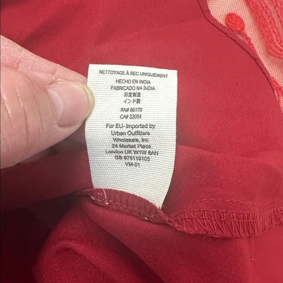 Free People red dress with beading and lace, size extra small, New,  never worn - Picture 15 of 15